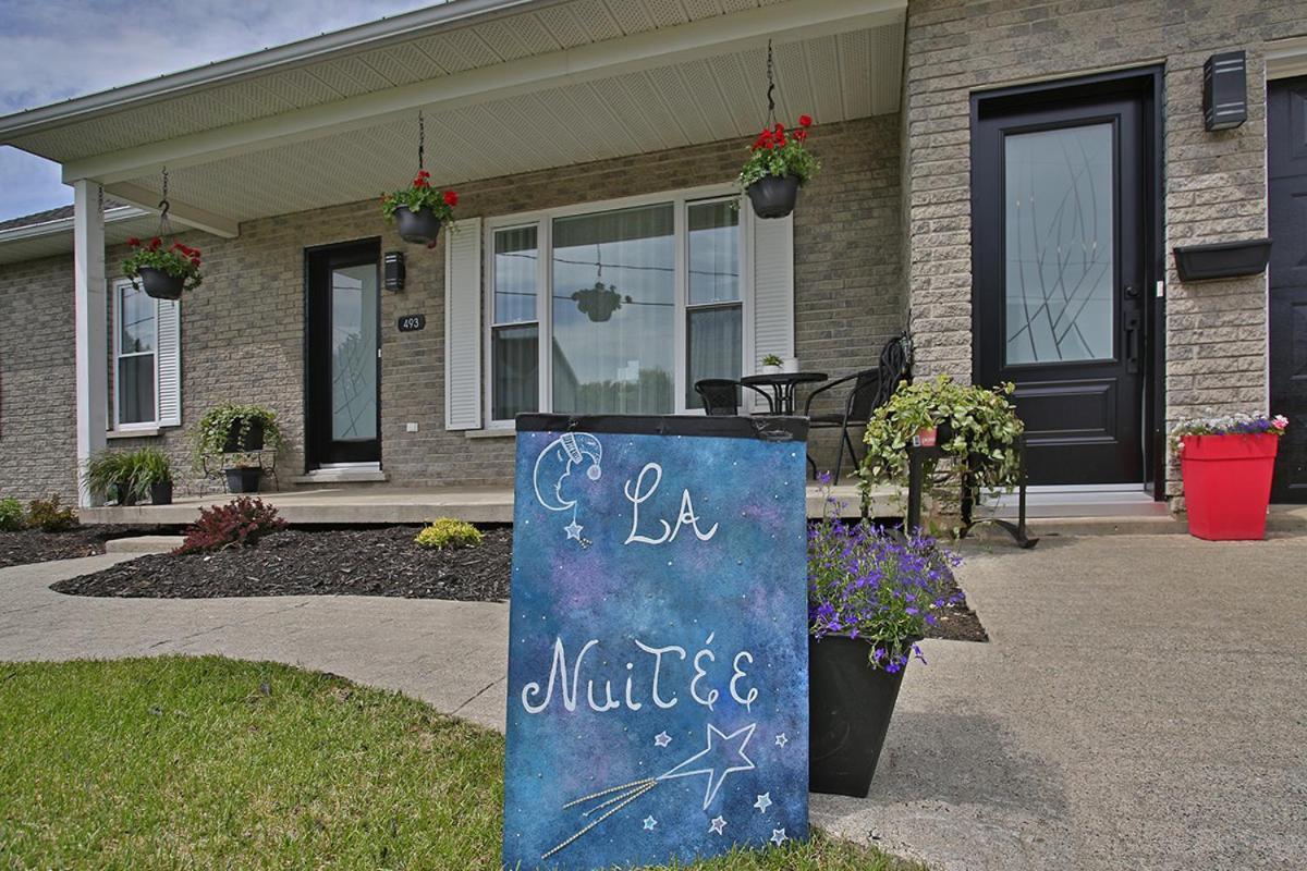 Gîte La Nuitée Coaticook Exterior foto